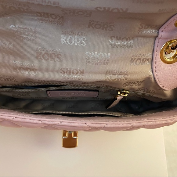 Michael Kors Light Pink Quilted Handbag
